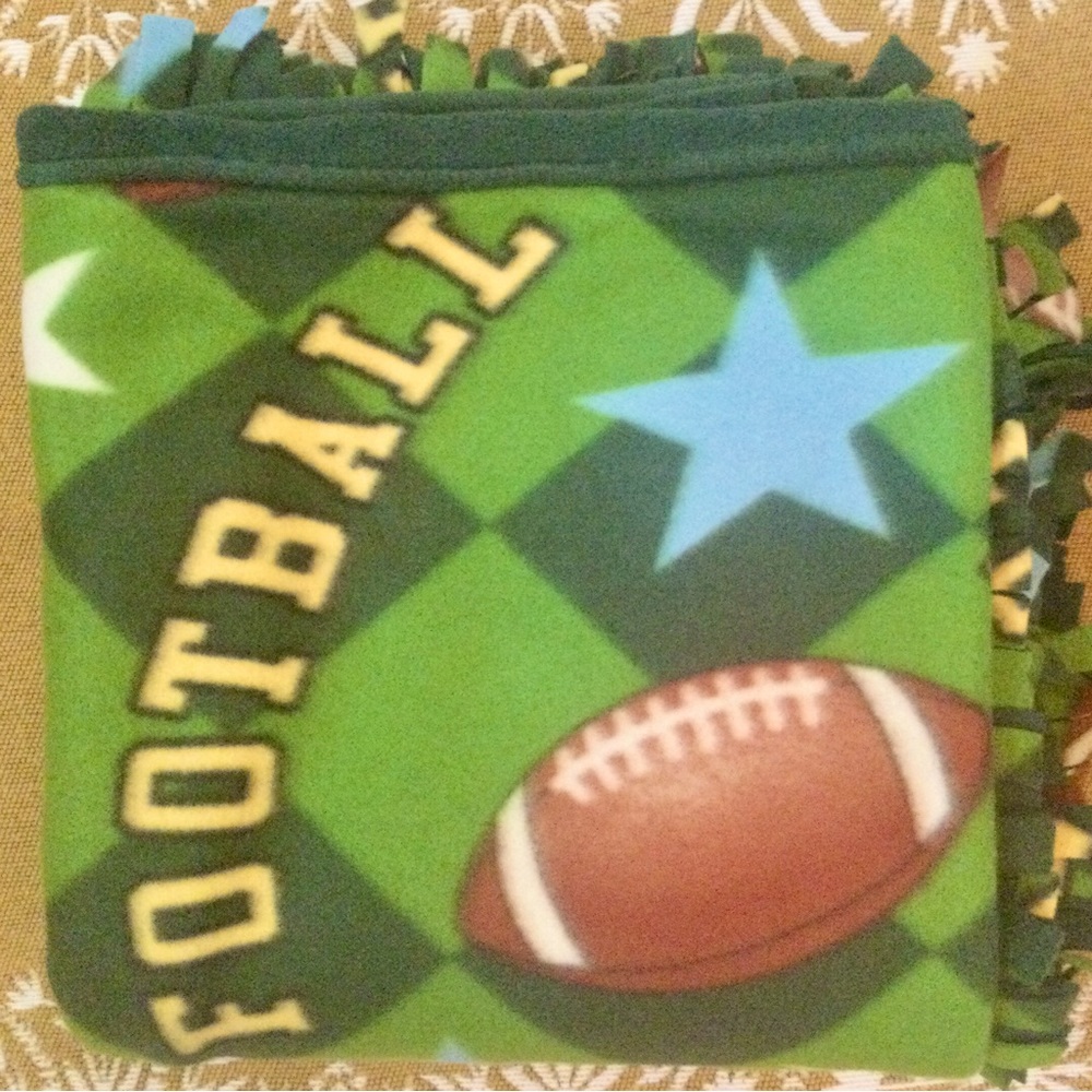 Football 2 Sided Fleece Throw Handcraft NEW